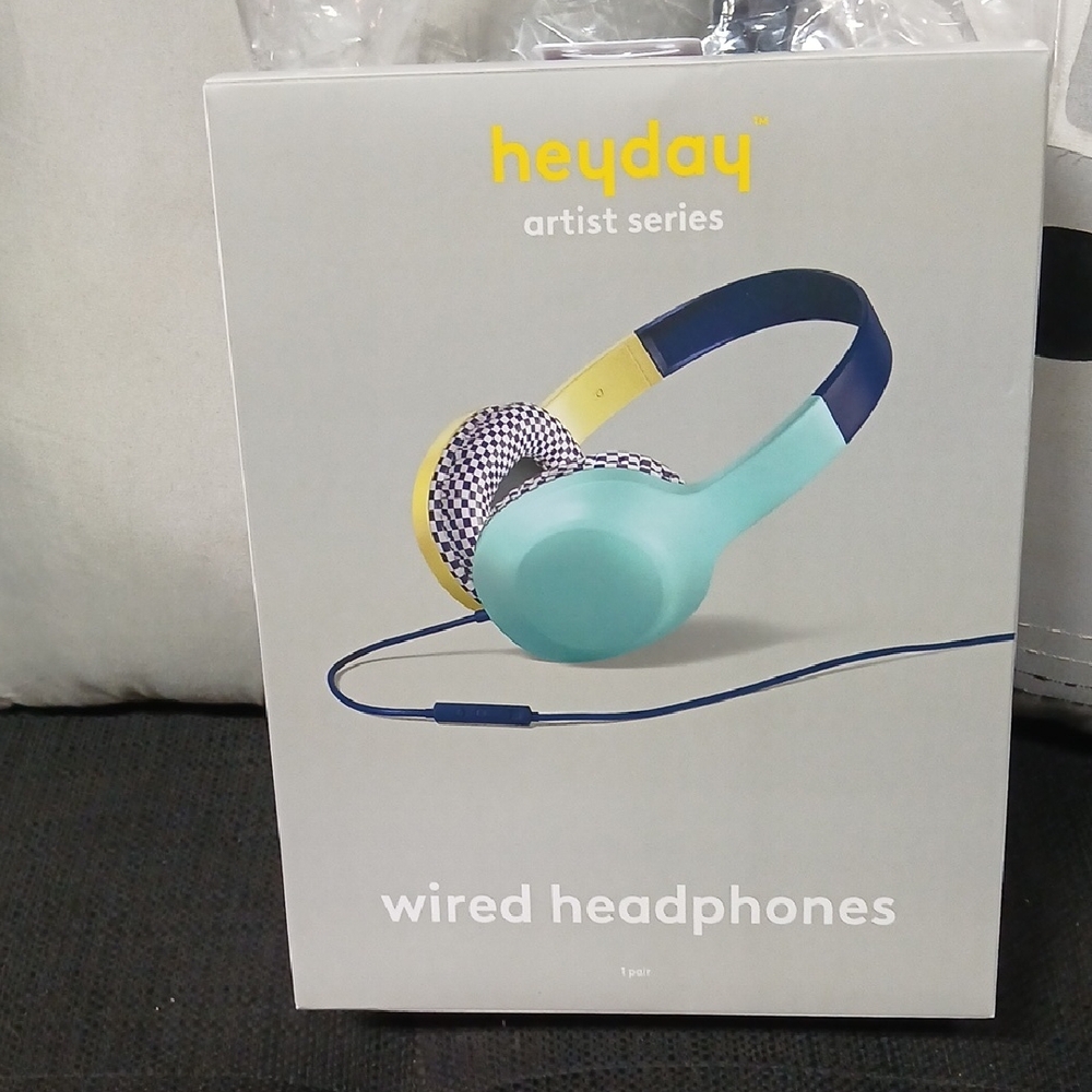 heyday Artist Series Wired Headphones - Aqua, Navy & Yellow